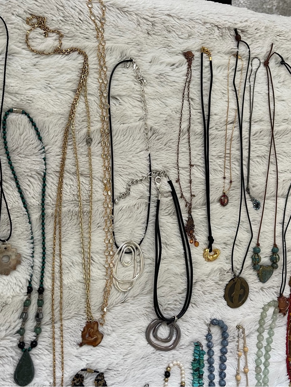 39 piece lot of necklaces